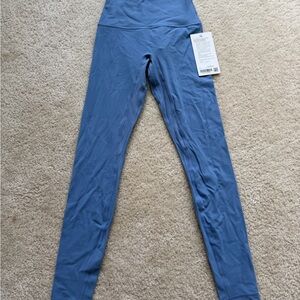 Women’s lululemon Align No-Line HR Pant 28" NWT size 4